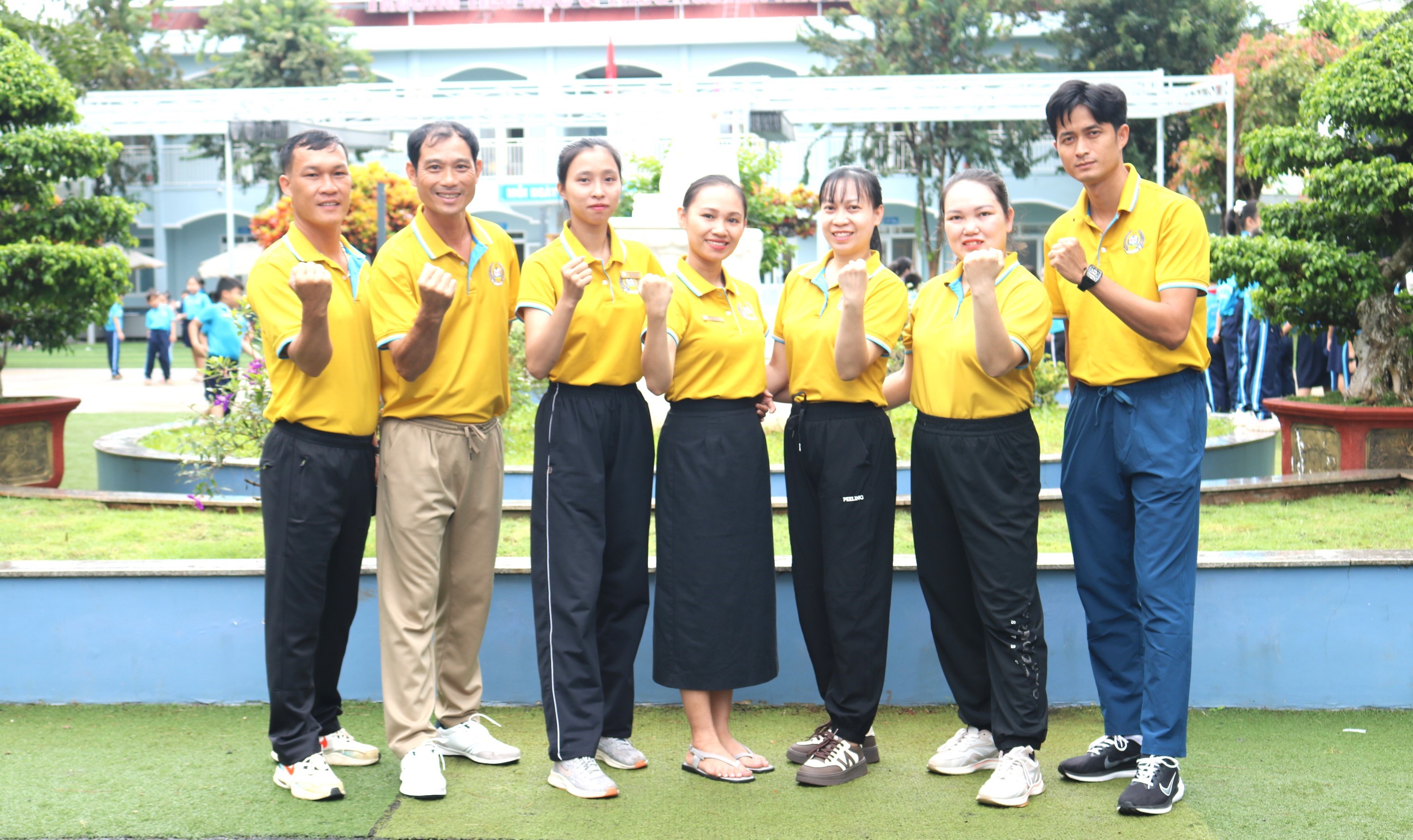 Tổ Câu lạc bộ